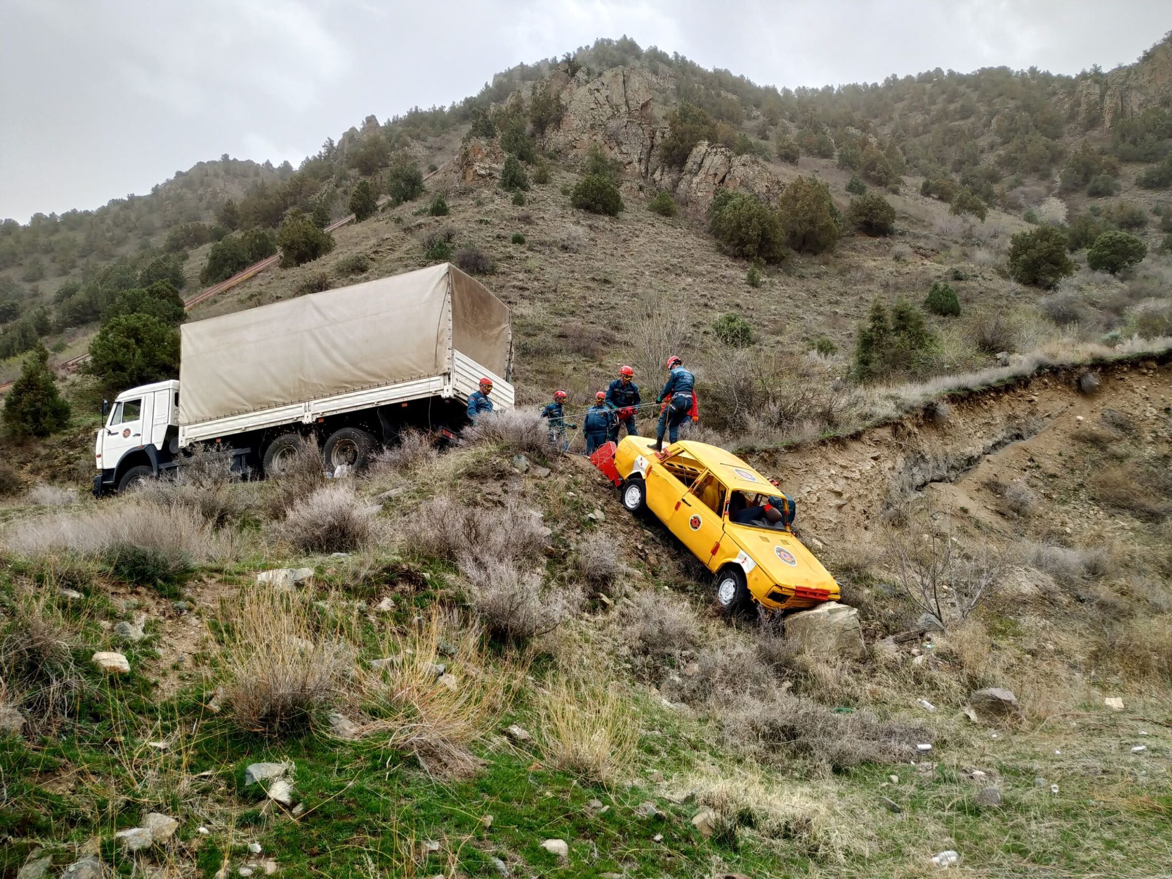Conducting Emergency Rescue Operations in Road Traffic Accidents
